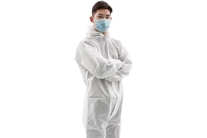 Junlong Disposable Cleanroom Coveralls Breathable Anti-Cut Waterproof Anti-Static Nonwoven Microporous PE Film Workwear ISO13485