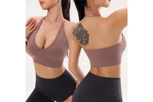 Custom Seamless Women's Halter Sports Bra Sexy Beautiful Back Top Push Fitness Yoga Gym Workout Top Sports Breathable Bra Top