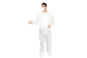 High Quality Disposable Safety Anti-Static Waterproof Hood Light PP Nonwoven High-Security Cleanroom Safety Clothing Microporous