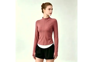 Customized Two-piece Women's Yoga Fitness Top Casual Slim Fit Sportswear Breathable Plus Size Quick Drying High Elasticity