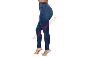 Classic Womens Denim Jeans With Straight Fit Style Durable Fabric Comfortable Waist Perfect For Everyday Office And Style