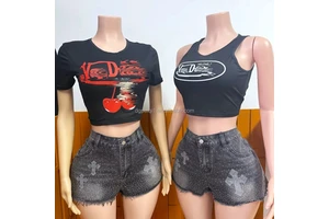 FAMOUS Clothes VD Casual Streetwear Polyester Top and Rhinestone Denim Shorts Jeans Fashion 2 Piece Set Women's Clothing