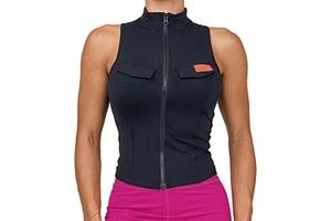 Wholesale Seamless Breathable Yoga Top for Women with Front Logo