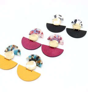SDELL Hot Selling Fashion Design Multi-Color Wood Gradient Acrylic Half Circle and Round Stitching Charm Pendant Earrings