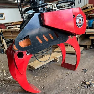 Heavy Duty 3000kg Hydraulic Grapple Saw with Adjustable Flow/Return, Excavator Chainsaw Attachment for Forestry Log Cutting