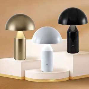 New Modern Restaurant Rechargeable Cordless Touch Luxury Mushroom Night Light Iron Table LED Lamps Dimmable Warm IP54 Waterproof