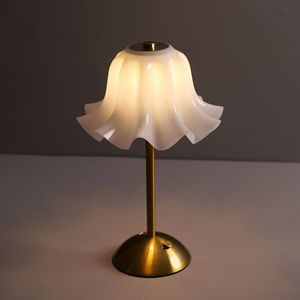 Cross-border Simple Luxury Bedroom Bedside Table Lamp Small Night Light Charging Dimmable Universal Voltage Atmosphere Light