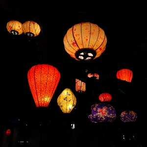 Outdoor Decorative Japanese Paper Lantern Plastic Pvc Christmas Lantern For Sale Japanese Silk Lantern