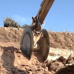 YS-20DS Spot Supply Reliability Flexible Safety protection Function Roadworks Rock Chain Saw for Excavator Tools