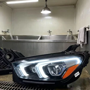 Original Used Mercedes-Benz 2000 Headlight for 2001-2003 Replacement