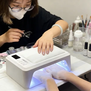 SNRQI Wholesale Uv Lamp for Nails Lamp Professional Gel Nail Dryer Fast Curing Nail Uv Light Lamp Good Quality Nail Art Led Lamp