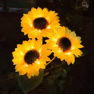 Solar Three Sunflower Lantern Landscape Lamp Waterproof Outdoor LED Solar Garden Sunflower Light for Park Yard Decoration