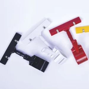Hookei Hot High Quality Retail Plastic PVC Spring Clip for Shop Warehousing & Supermarket Supplies
