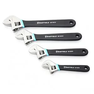 Carbon Steel Adjustable Wrench Large Opening Flexible Jaw Metric 20-35mm Jaw Capacity Multi-Functional for Bathroom Water Pipe