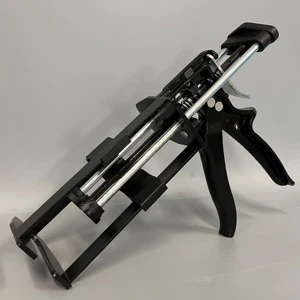 Manual Caulking Gun 200ml 1:1 / 2:1 Leak-Proof Design Steel Body
