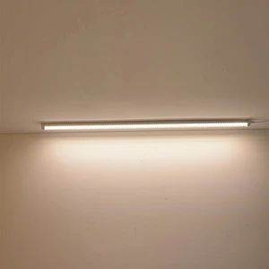 Full Spectrum for Simulation Plant Grow Light Green Plant Bulb with Half Aluminum Construction Indoor