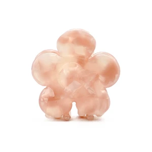 YIYI Japanese And Korean Style 4cm Sweet Flower Acetate Hair Claw Clips Fashionable Elegant Ladies Custom Hair Claw Wholesale