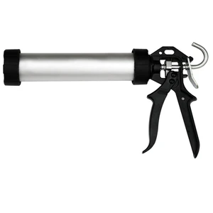 Contractor Use Sausage Caulk Gun for Soft Pack Sealant Clay Gun