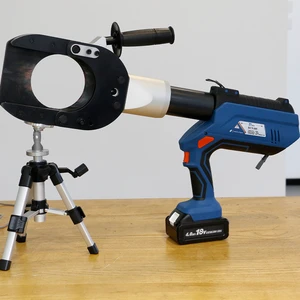 ECT-105 12T 18V 700bar Cordless Hydraulic Cable Cutter Battery Powered Cutting Tool For Cu/Al Light Armored Cable