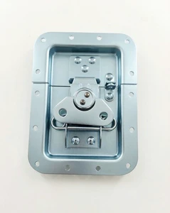 Metal Stamping Butterfly Latch Spring Twist Latch Security Hardware Flight Case Locking Catch for Furniture Tool Cases