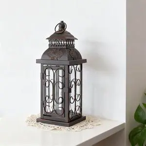 Hand Made Metal Frame Candle Lantern for Home Decor Hotel and Restaurants Indoor Lanterns