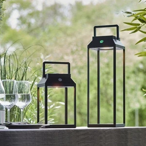 Die-cast Aluminum Waterproof Dimmable Portable Led Outdoor Solar Garden Lantern Table Lamp Light