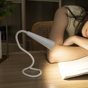 3-Color Temperature Bedside Table Top Reading Lamp Customized Fashion Folding Table Lamp with USB Port