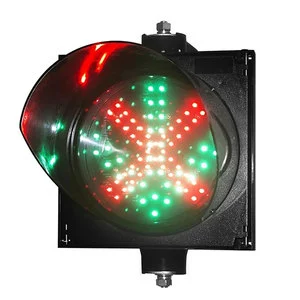 Factory Manufactures 200mm PC Housing 12v 7.5W Red Cross Green Arrow LED Parking Safety Warning Traffic Lights