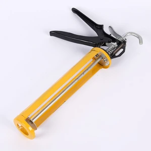 D-type Handle Manual 16-ounce Capacity Caulking Gun