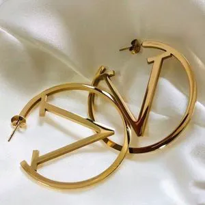European American Letter VV Earrings GG CC DD Women's l Simple Personality Light Luxury Jewelry Fashion Earrings for Women
