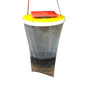 LNDF Wholesale Factory Price Hanging Outdoor Reusable Fly Killing Insect Trap Outdoor Farm Garden Control