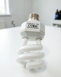 UVB 13W Ultraviolet Lamp Factory Direct Sales, UVB Bulb, Brooding Heating Fluorescent Lamp, Suitable for Reptiles and Amphibians