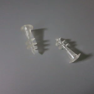 plastic fastener for shelf to connecting