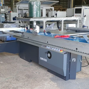 Computer Controlled Fence Moving Digital Automatic Precision Wood Cutting Sliding Table Panel Saw
