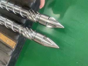 screw head
