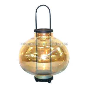 Lantern Decorative Transparent Glass & Metal Iron Candle Holder Lantern Set of Three Square Shape Lantern Hot Sale Deco