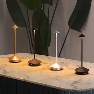 Romantic Modern LED Table Lamp Eco-Friendly Rechargeable Aluminum Body Wholesale Design