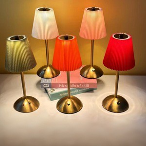 Customized Rechargeable Dimmable Cordless Fabric Shade Desk Lamp LED Lamps LED Night Lamp for Living Room Bedroom Bar