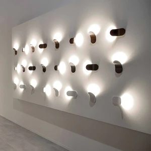 Modern Luxury Decorative Indoor Outdoor Aluminum Sconce Iron LED Wall Lamp Ra70 Warm White 220V for Bedroom Garden Porch