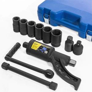 Torque Multiplier Wrench with 8 Sockets Heavy Duty Manual Truck Tire Removal Installation Tool Socket Set Hand Tool Hard Case