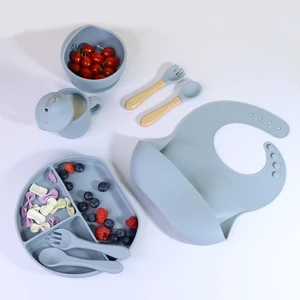 Wholesale Child Kids Tableware Snack Placemat Bib Feeding Set Suction Baby Silicone Spoon Plate Bowl With Sucker