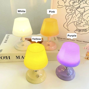 Vintage Mushroom Table Lamp Battery LED Night Light Portable Bedside Lamp for Bedroom