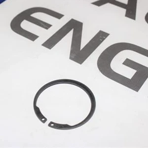 Industrial Steel Circlip Retaining Snap Ring Automotive Fastener for Bus Car Shaft Internal External Use