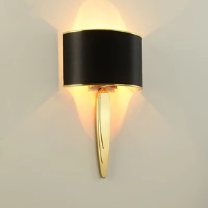 Luxurious Modern Stainless Steel Decorative Wall Lamps with Gold Theme for Elegant Hotel Suites & Bedrooms Interior Design