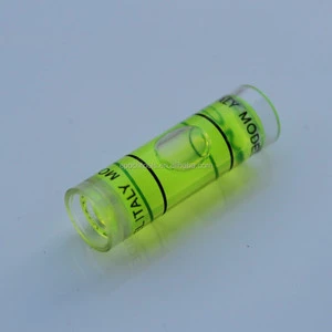 Plastic Tripod Spirit Level with 0.2% Accuracy Yellow Green