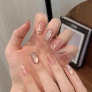 Autumn Winter New Resin Full Cover Cat-Eye Wearable Nail Art Glitter Powder Medium-Length Nails Nail Pieces Wholesale