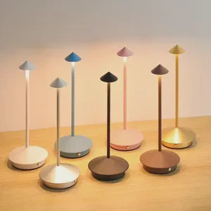 Creative Type-C Rechargeable LED Desk Lamp Touch Battery Powered Metal Shade Simple Modern 3-Level Brightness Hotel Bar Coffee