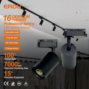 GU10 Modern Iron Track Light Housing For Hotel Use 5W Adjustable LED With 3000K-6000K Color Temp Surface Mount