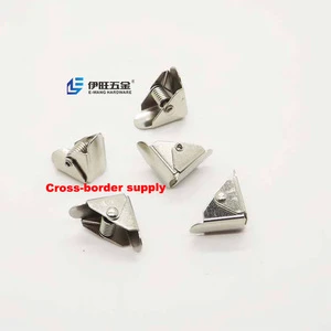 YIWANG Factory Wholesale Office Triangular Metal Small Clip Badge Holder Clips