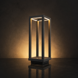 Premium Black Metal Geometric LED Lantern with Warm Light for Outdoor Dining Hotel Restaurant Patio Decor Wholesale Table Lamp